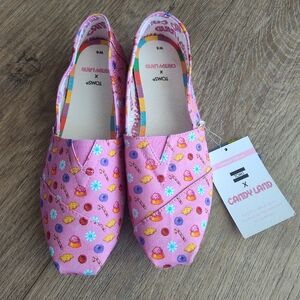 Toms limited edition Candy Land flats W6